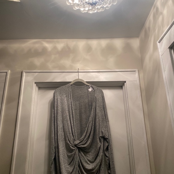 30 + ITEMS: Maternity bundle wardrobe - Picture 8 of 11